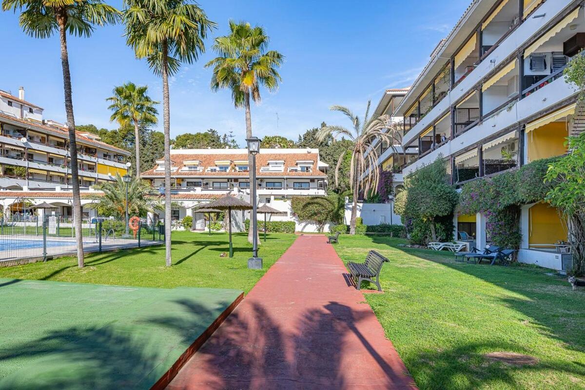Golden Mile Getaway, Garden View, Pool & Comfort Marbella Exterior foto