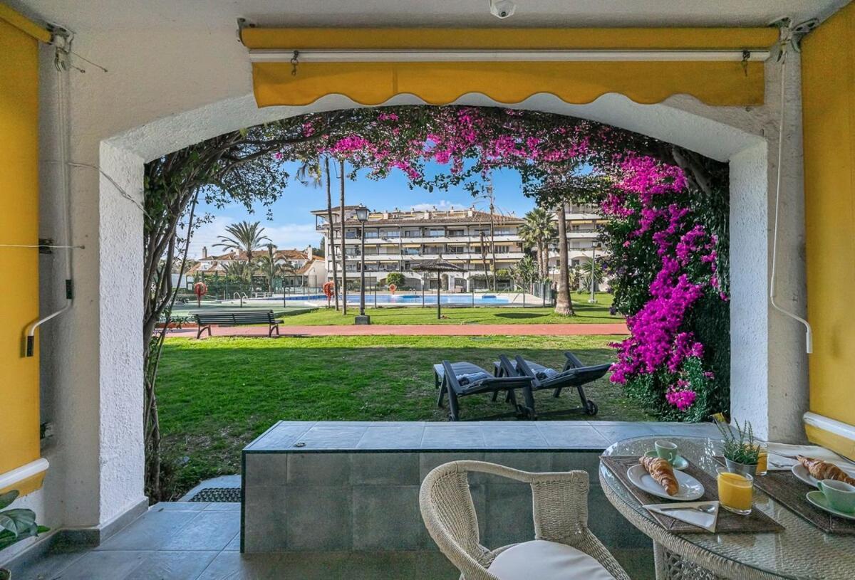 Golden Mile Getaway, Garden View, Pool & Comfort Marbella Exterior foto